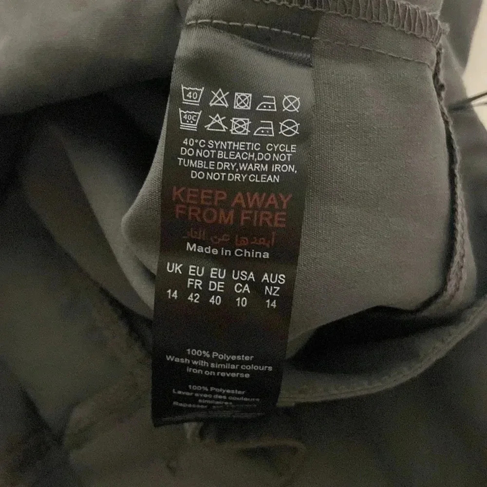 NWT pants Pretty Little Thing charcoal pants size 10 US wide leg? front pockets - Picture 6 of 10